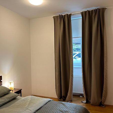 Hubertusschloessl Apartment Graz Exterior photo